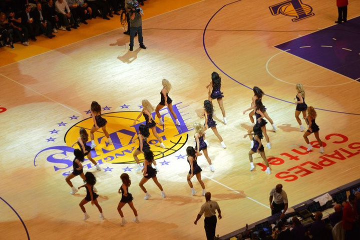 英超-哈兰德破门斯通斯绝平 曼城2-2阿森纳